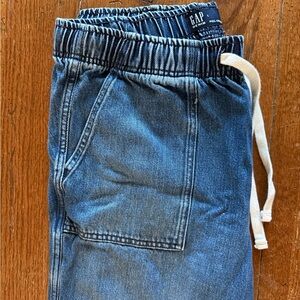 Women’s Mid Rise SuperSoft Pull-On Barrel Jeans